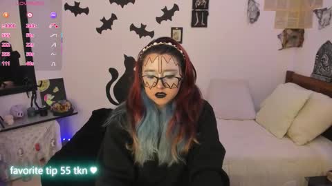 Snapshot of cherry_blushh chatting on 10/27/25, 07:07 cherry_blushh online show from 10/27/25, 07:07