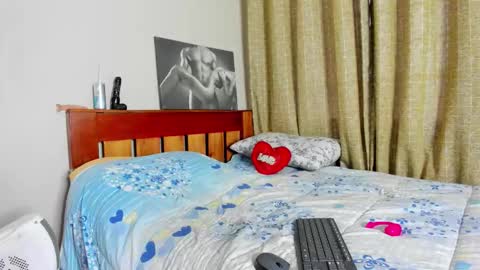 cherry_falls online show from 11/27/25, 03:41