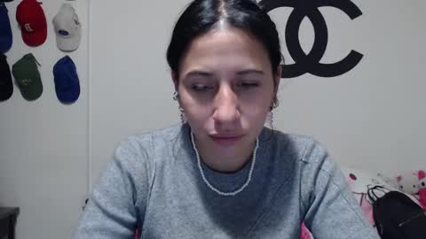 Snapshot of cherry_hc chatting on 01/26/25, 02:14 Nezumy Rey  online show from 01/26/25, 02:14