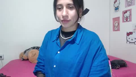 Snapshot of cherry_hc chatting on 02/19/25, 01:40 Nezumy Rey  online show from 02/19/25, 01:40