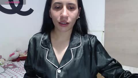 Snapshot of cherry_hc chatting on 10/10/25, 01:26 Nezumy Rey  online show from 10/10/25, 01:26