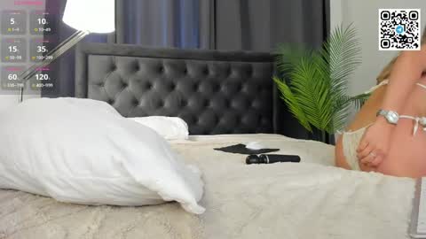 Snapshot of cherry_lexi chatting on 05/23/26, 03:56 Lexi online show from 05/23/26, 03:56