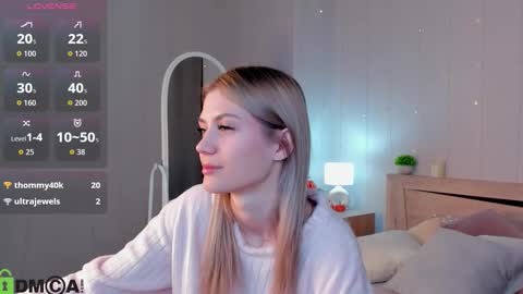 cherry_pr1ce online show from 11/28/25, 12:24