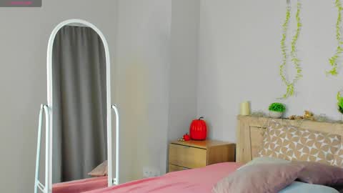 cherry_pr1ce online show from 04/09/26, 12:10