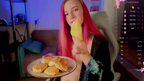 Roxy online show from 11/14/25, 09:46