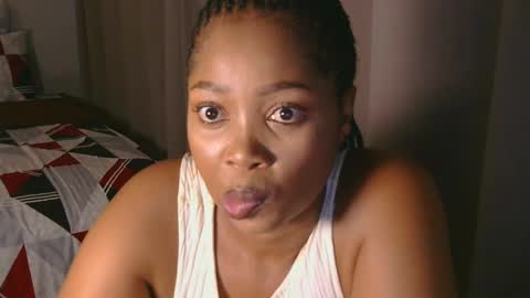 Snapshot of cherrybabexx chatting on 01/12/25, 05:01 Cherrybabe online show from 01/12/25, 05:01