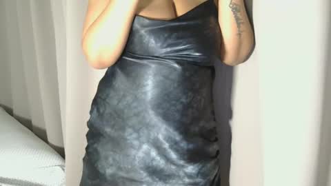 Snapshot of cherrybabexx chatting on 02/10/25, 02:16 Cherrybabe online show from 02/10/25, 02:16