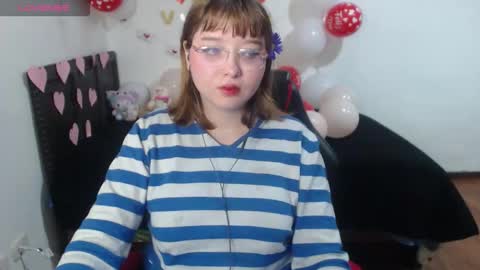 Snapshot of cherrybloom692 chatting on 02/16/26, 06:09 lily rous online show from 02/16/26, 06:09
