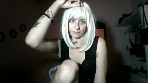 Snapshot of cherryblushxo chatting on 03/25/26, 05:57 cherryblushxo online show from 03/25/26, 05:57