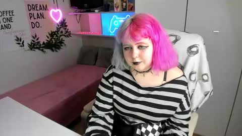 Sarah online show from 02/07/26, 09:40