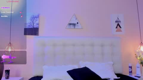 Snapshot of cherrybr_ chatting on 02/06/25, 12:16 Cherry Lady online show from 02/06/25, 12:16