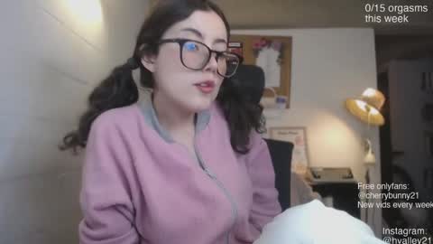 Sarah Prez online show from 04/25/26, 05:32