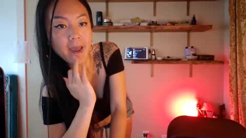 Miss Cherry online show from 09/25/25, 11:52
