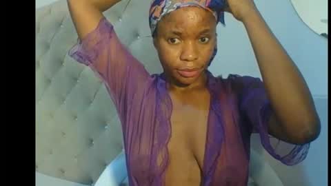 cherry online show from 11/30/25, 01:04