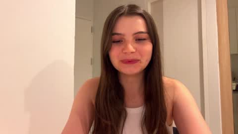 Lina online show from 12/19/24, 11:18
