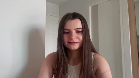 Lina online show from 12/22/24, 04:28