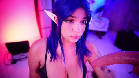 Cherry  online show from 12/18/25, 04:07