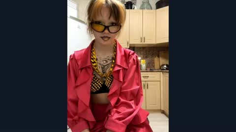 Nika online show from 04/22/26, 09:38