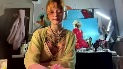 Nika online show from 04/28/26, 06:46