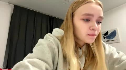 Lei online show from 04/23/26, 06:54