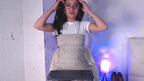 Snapshot of cherrylionn chatting on 05/20/26, 04:18 Cherry online show from 05/20/26, 04:18