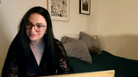 Kira online show from 05/20/26, 07:20
