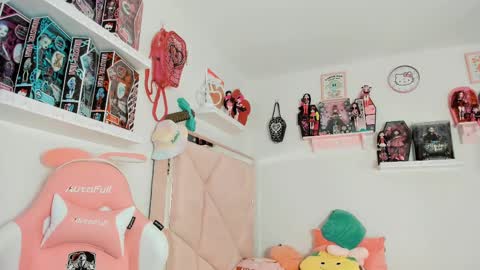 cherrycute666 online show from 02/09/25, 11:14