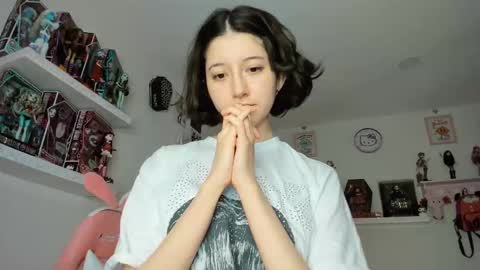 cherrycute666 online show from 09/10/25, 04:34