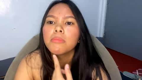 Bella online show from 06/04/26, 03:51