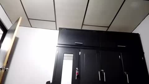 cherrypay_latina online show from 06/08/26, 07:09