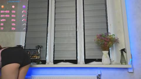 Lysia online show from 04/02/26, 01:31