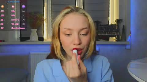 Snapshot of cherrypepperkiss chatting on 05/09/26, 03:28 Lysia online show from 05/09/26, 03:28
