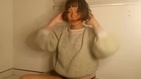 Snapshot of cherrywitchy chatting on 12/23/24, 01:08 Cherry online show from 12/23/24, 01:08