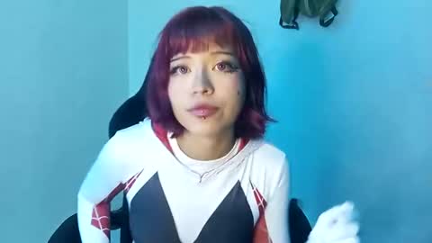 Snapshot of cherrywitchy chatting on 01/22/25, 03:31 Cherry online show from 01/22/25, 03:31
