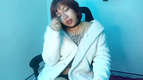 Snapshot of cherrywitchy chatting on 01/26/25, 05:23 Cherry online show from 01/26/25, 05:23