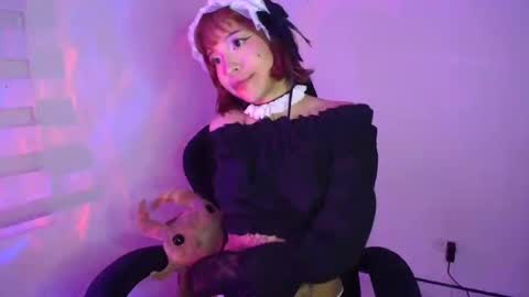 Snapshot of cherrywitchy chatting on 02/08/25, 04:47 Cherry online show from 02/08/25, 04:47