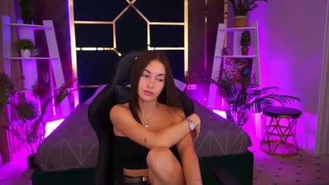 cherryylulu online show from 09/24/25, 07:01