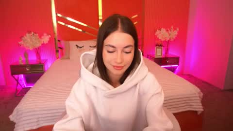 cherryylulu online show from 10/07/25, 07:16