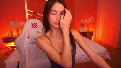 cherryylulu online show from 10/23/25, 07:29