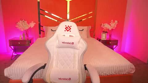 cherryylulu online show from 11/05/25, 08:36