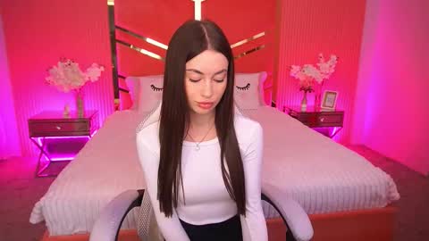 cherryylulu online show from 11/14/25, 08:57