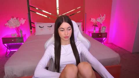 cherryylulu online show from 11/20/25, 08:58