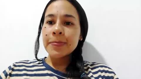 Snapshot of cheryl_bloom77 chatting on 02/14/25, 04:04 Cheryl online show from 02/14/25, 04:04