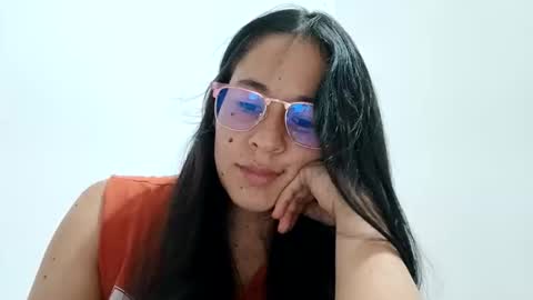 Snapshot of cheryl_bloom77 chatting on 10/23/25, 03:39 Cheryl online show from 10/23/25, 03:39