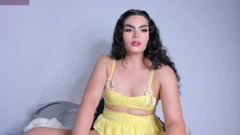 Snapshot of cheryl_blossom69 chatting on 09/14/25, 12:32 Mafe 3 online show from 09/14/25, 12:32