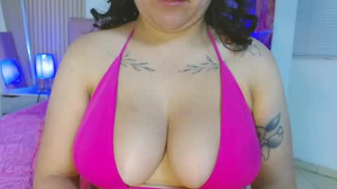 Snapshot of cheryl_hs chatting on 05/19/26, 04:19 Cheryl online show from 05/19/26, 04:19