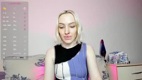 Cheryl online show from 01/15/25, 01:23