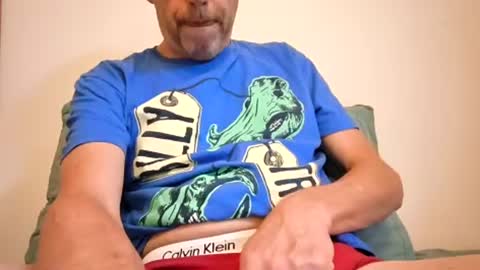 Snapshot of chevy69 chatting on 07/20/26, 07:33 chevy69 online show from 07/20/26, 07:33