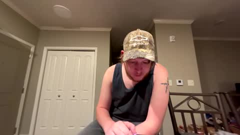 Snapshot of chevycamaro1978 chatting on 01/02/25, 01:17 chevycamaro1978 online show from 01/02/25, 01:17