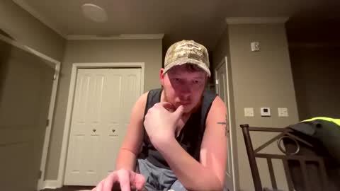 Snapshot of chevycamaro1978 chatting on 02/07/25, 03:23 chevycamaro1978 online show from 02/07/25, 03:23